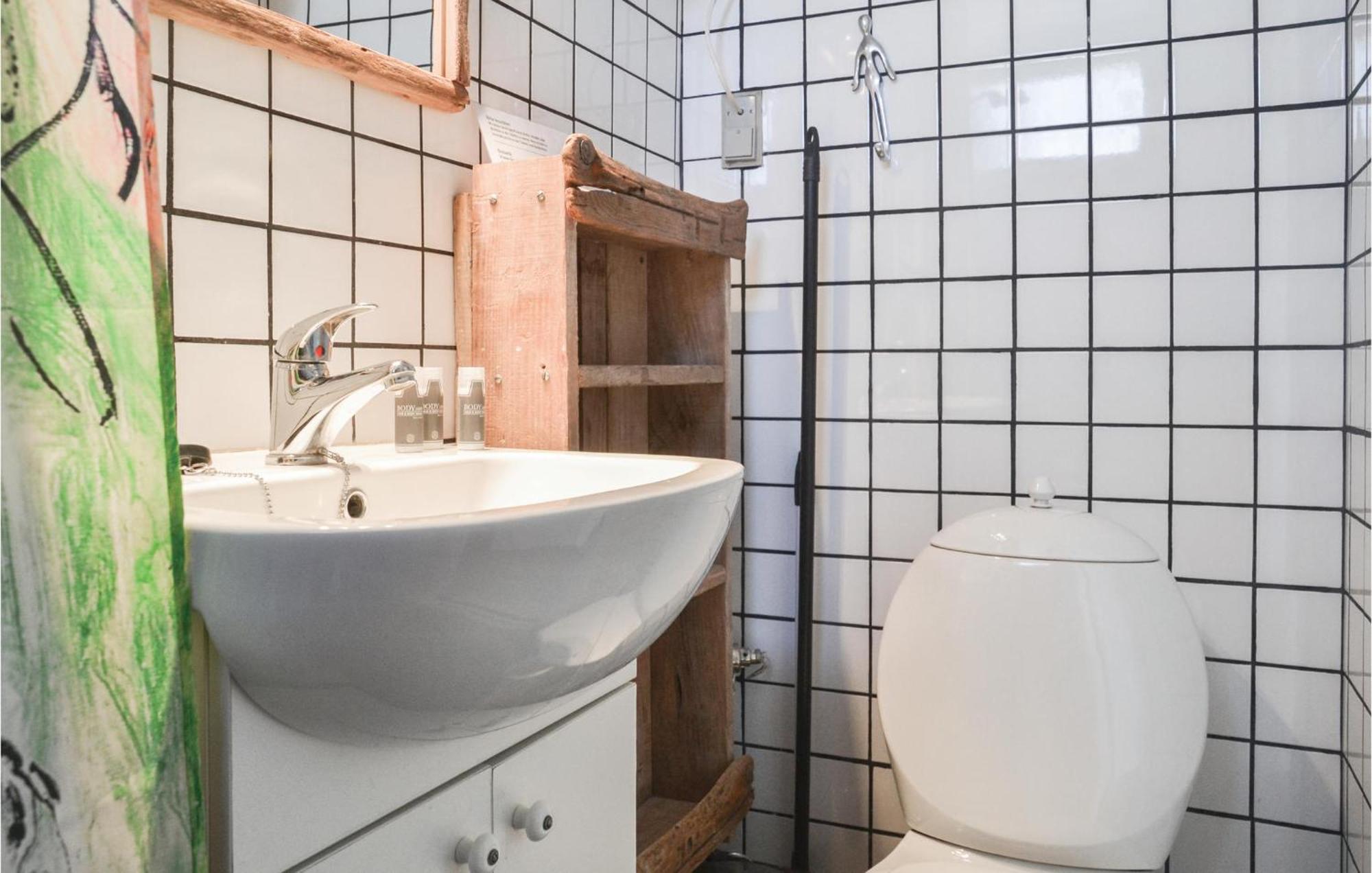 Beautiful Apartment In Vejers Strand With Wifi Екстер'єр фото